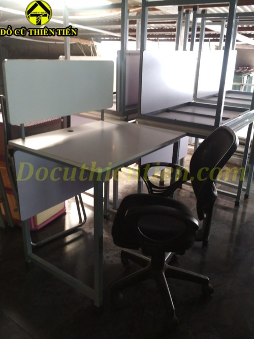 Bàn Làm Việc Đơn