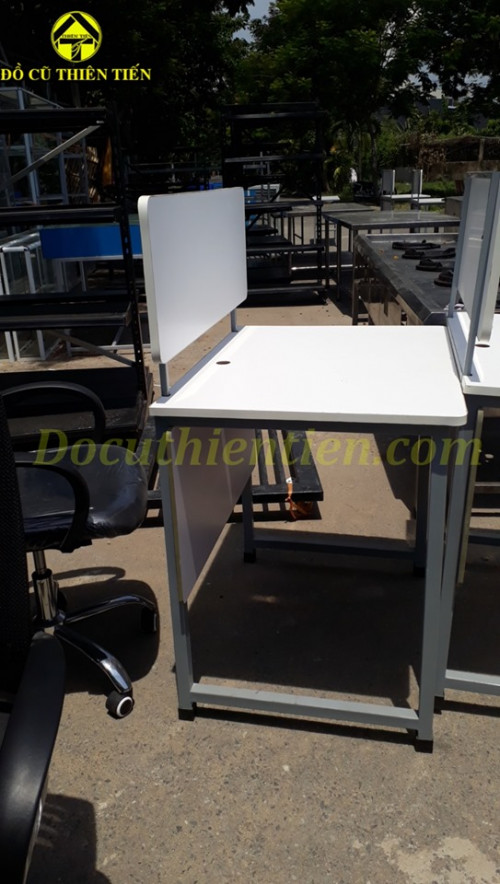 Bàn Làm Việc Đơn