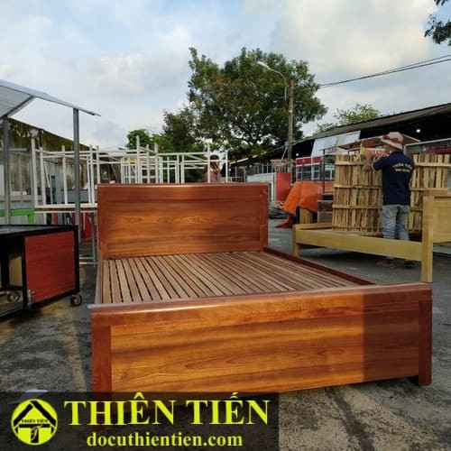 Giường Gỗ Xoan 1M2