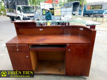 Quầy Bar Nâu Nhỏ