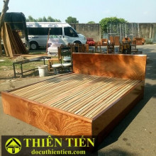 Giường Gỗ 1M8