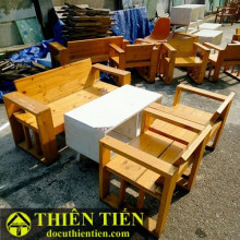 Bộ Bàn Kèm Nệm Gỗ Ghép – ảnh 3