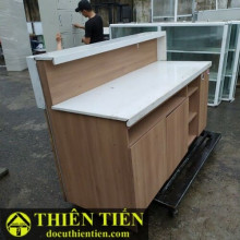 Quầy Lễ Tân Kem