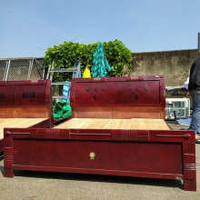 Giường Gỗ 1M8 – ảnh 2