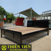 Giường Gỗ 1M6 Đen – ảnh 2