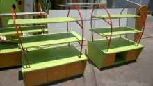 Kệ Trưng Bày Sản Phẩm