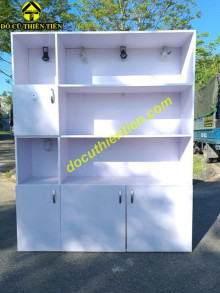 Tủ Kệ Trưng Bày Sản Phẩm