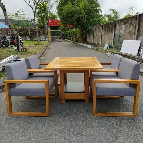 Sofa Khung Gỗ Pơmu
