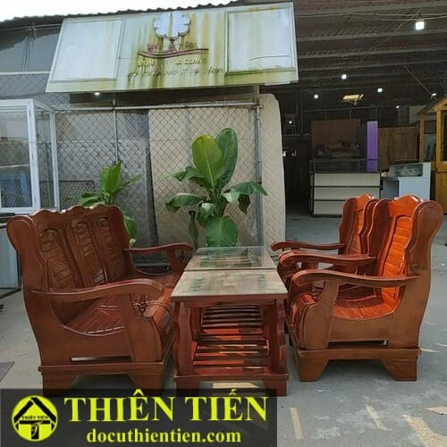 Salon Đài Loan Gỗ