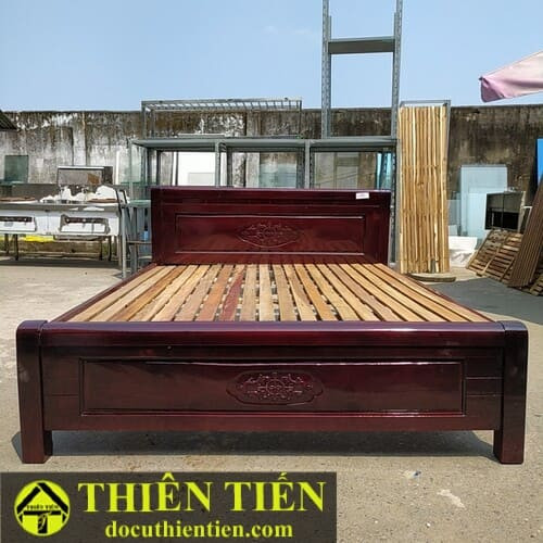 Giường Gỗ 1M6