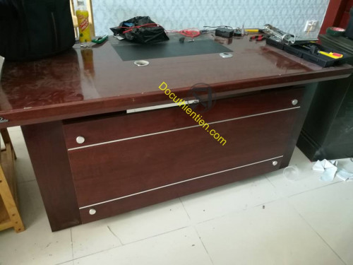 Bàn Làm Việc Gỗ Công Nghiệp Phủ Pu Cao Cấp